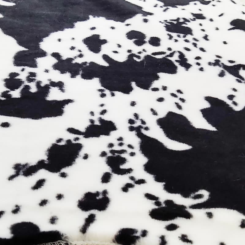 Fluffy Carpet Design 1