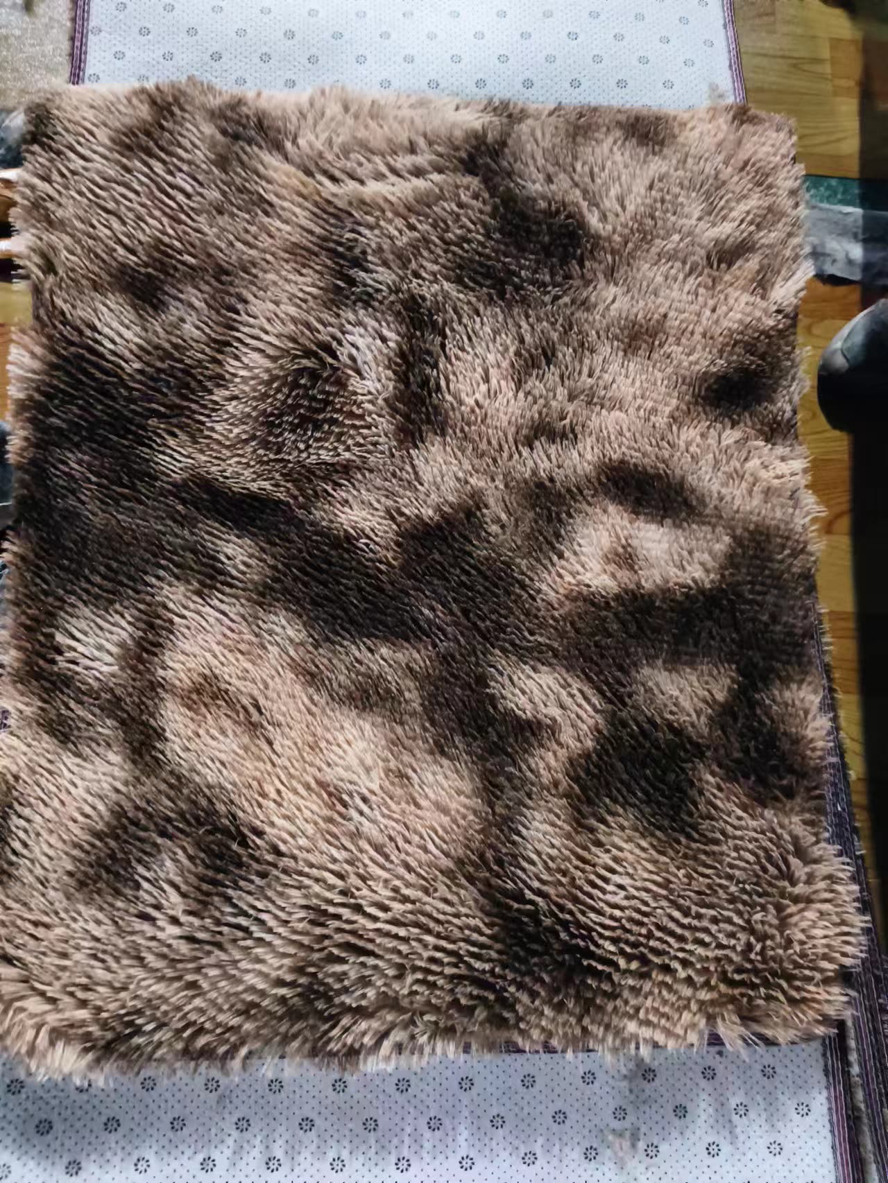 Premium Fluffy Rug Design